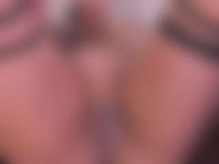 Amelia-Rossetti's Live Sex Cam Show