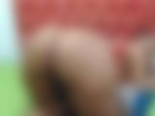 LolaTwerksXX's Live Sex Cam Show