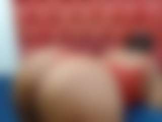 Live cam show with LolaTwerksXX - Smoking on Adult Interactions