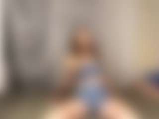 Live cam show with Elisabet - Hairy Pussy on CSO-WL