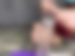 Live cam show with Elisabet - Squirt on fuck-show.com