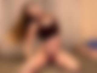 Elisabet's Live Sex Cam Show