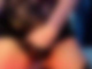 Live cam show with StacyWatts - Red Hair HD on UwU Esports