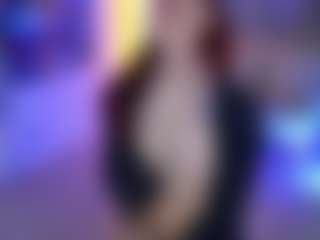 Live cam show with AnikaAA - Solo Show on Streamer API