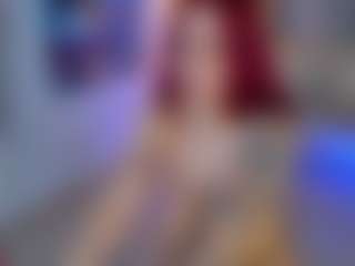 AnikaAA's Live Sex Cam Show