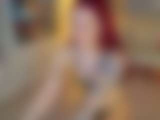 Live cam show with AnikaAA - Tittyfuck on fapnchat