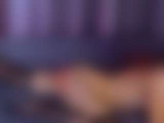 Live cam show with AnikaAA - Tittyfuck on Gym Cam Girls