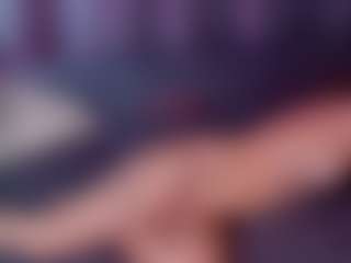 Live cam show with AnikaAA - Tittyfuck on Camsoda
