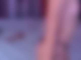 AnikaAA's Live Sex Cam Show