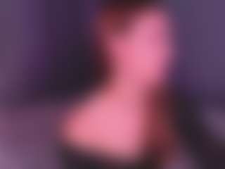 Live cam show with AnikaAA - Nipple Piercings on ObeyMaria