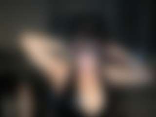 worshipcarrie's Live Sex Cam Show
