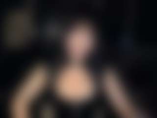 Live cam show with worshipcarrie - Facial Piercings on Camiplay Live