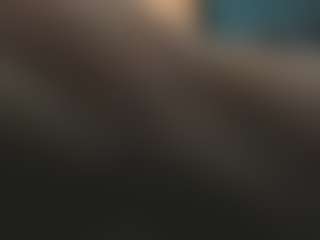 Live cam show with gaialewis - Middle Aged on Stripli.com