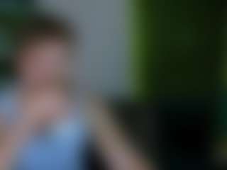 Live cam show with kael-rin - Living Room on Camsoda