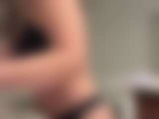 laurenivy's Live Sex Cam Show