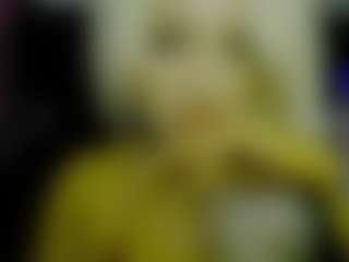 Live cam show with Niquitasparkles - Green Eyes on Camsoda