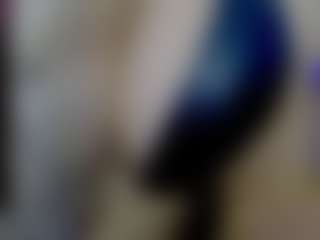 Live cam show with Niquitasparkles - Domination on nudelive.tv