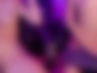 Live cam show with QueensSensation - Orgasm on Gym Cam Girls