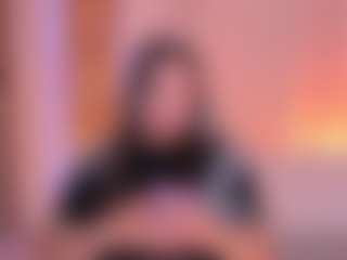 Live cam show with saracavali - Green Eyes on CamwithHer