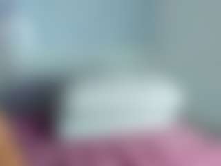 Live cam show with Stefany Lure - Thin on Camsoda