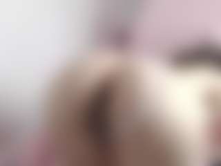 Live cam show with sweety-bunny - Smoking on Camsoda