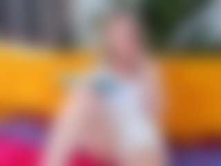 Live cam show with agathaGoddess - Ass Bouncing on CamwithHer