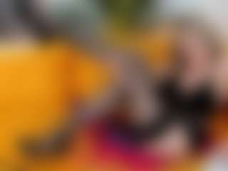 Live cam show with agathaGoddess - Mature on Streamer API