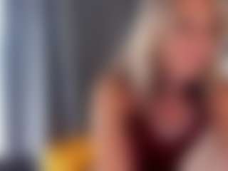 Live cam show with agathaGoddess - Skinny MILF on Mixed Magazine Live