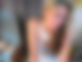 Live cam show with agathaGoddess - Green Eyes on TottyGirls