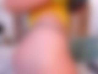 Live cam show with arianarousee - Colombia on Camming Site