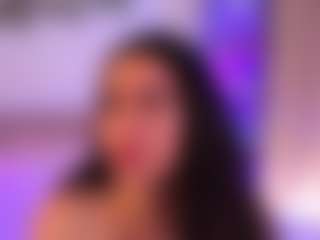 Live cam show with BettyMaldonado - Cute on madthumbs