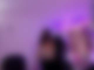 Live cam show with Daniela-Sage - Plussize on hotwifechat.live