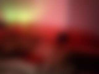 ivorydesire's Live Sex Cam Show