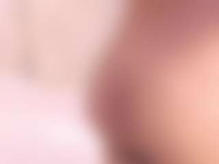 Live cam show with Kendra-Martins - Ebony Teen (18+) on Taboo Cams XXX