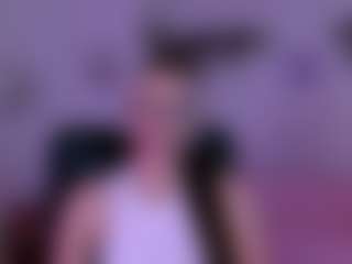 Live cam show with mia-mooon - Full Nudity on boobsie.com