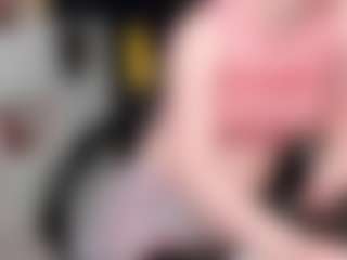 Live cam show with QueenMilena - Doggy on infinitiblacc.com