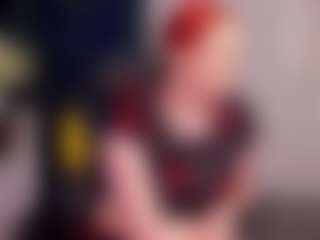 QueenMilena's Live Sex Cam Show
