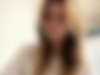 RomaOrtuno's Live Sex Cam Show