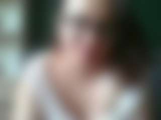 sensualParis's Live Sex Cam Show