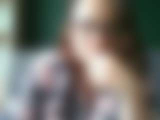 sensualParis's Live Sex Cam Show