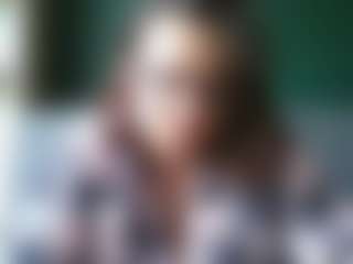 sensualParis's Live Sex Cam Show