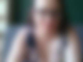 sensualParis's Live Sex Cam Show