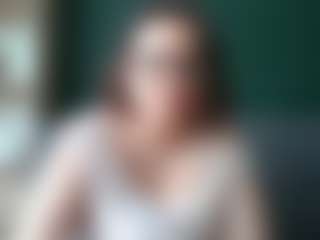 sensualParis's Live Sex Cam Show