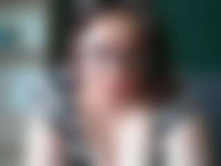 sensualParis's Live Sex Cam Show