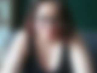 sensualParis's Live Sex Cam Show