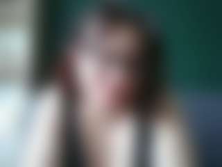 sensualParis's Live Sex Cam Show