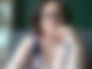 sensualParis's Live Sex Cam Show