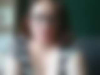 sensualParis's Live Sex Cam Show