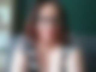 sensualParis's Live Sex Cam Show