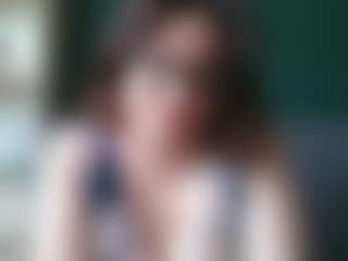 sensualParis's Live Sex Cam Show